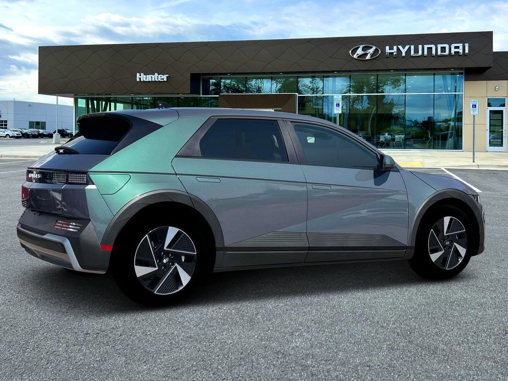 New 2026 Hyundai Ioniq 5 SE RWD image 8
