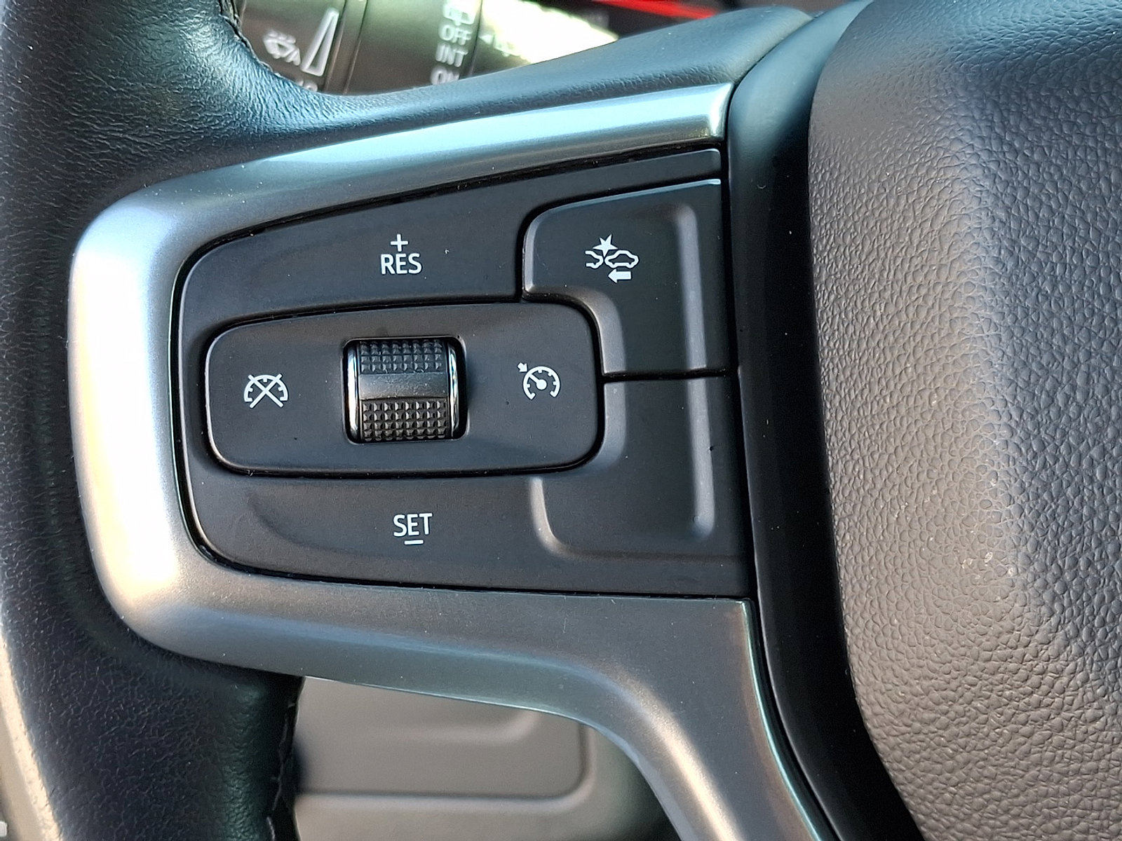 Certified 2022 Chevrolet Tahoe LS w/ Driver Alert Package image 23