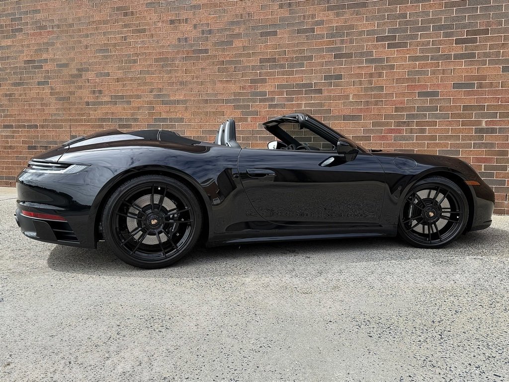Certified 2023 Porsche 911 Carrera GTS image 7