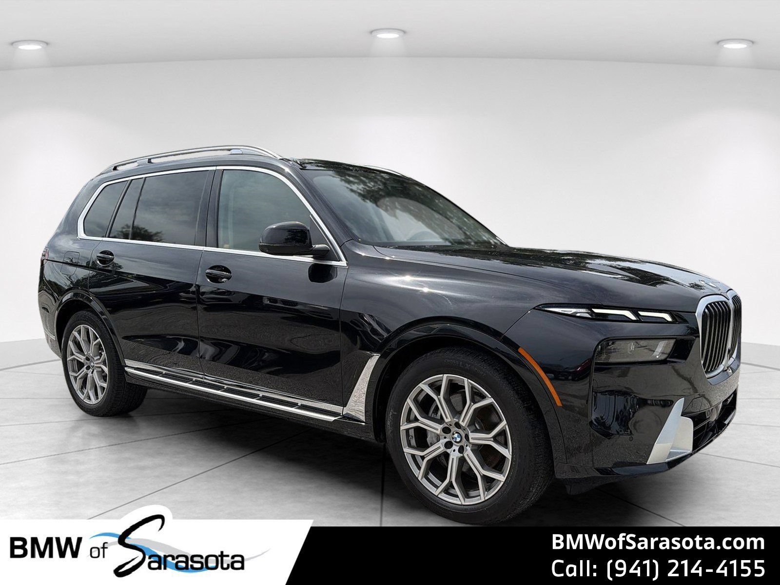 Used 2024 BMW X7 xDrive40i AWD/4WD image 1