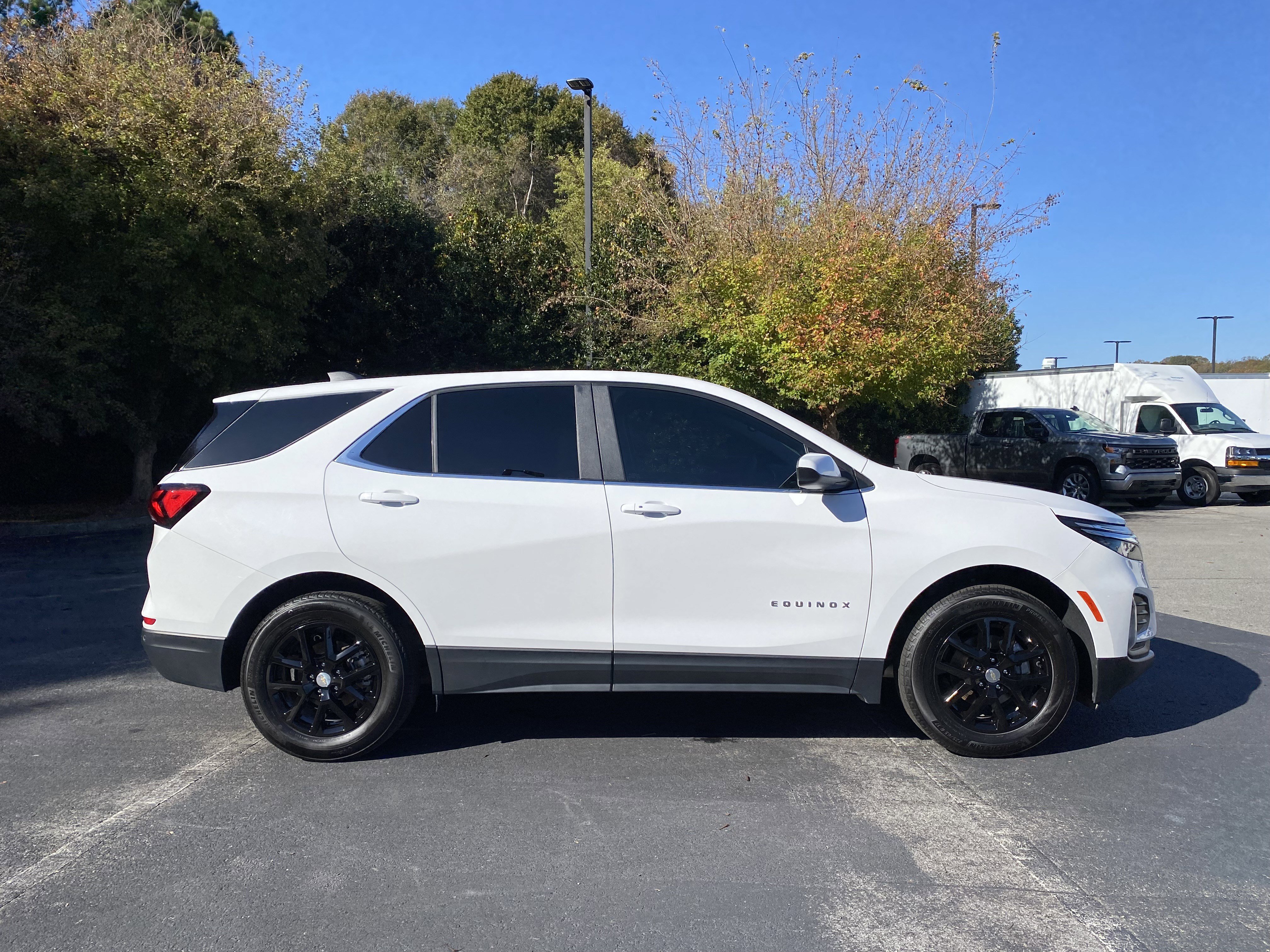 Used 2024 Chevrolet Equinox LT image 10