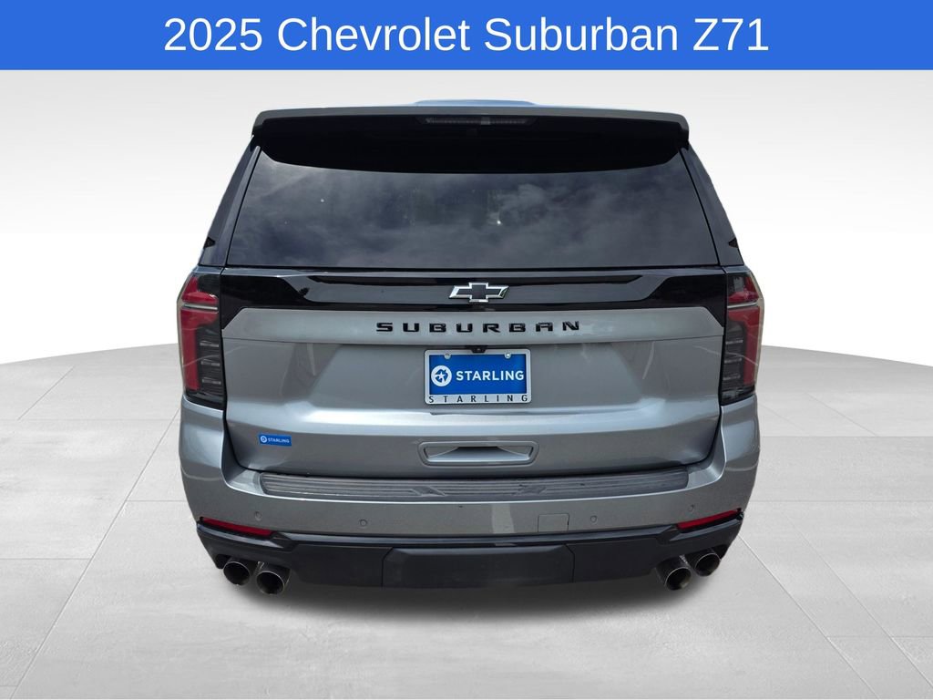 Used 2025 Chevrolet Suburban Z71 AWD/4WD image 8
