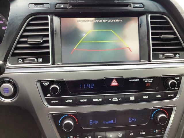 Used 2015 Hyundai Sonata Limited 2.0T w/ Cargo Package FWD image 32