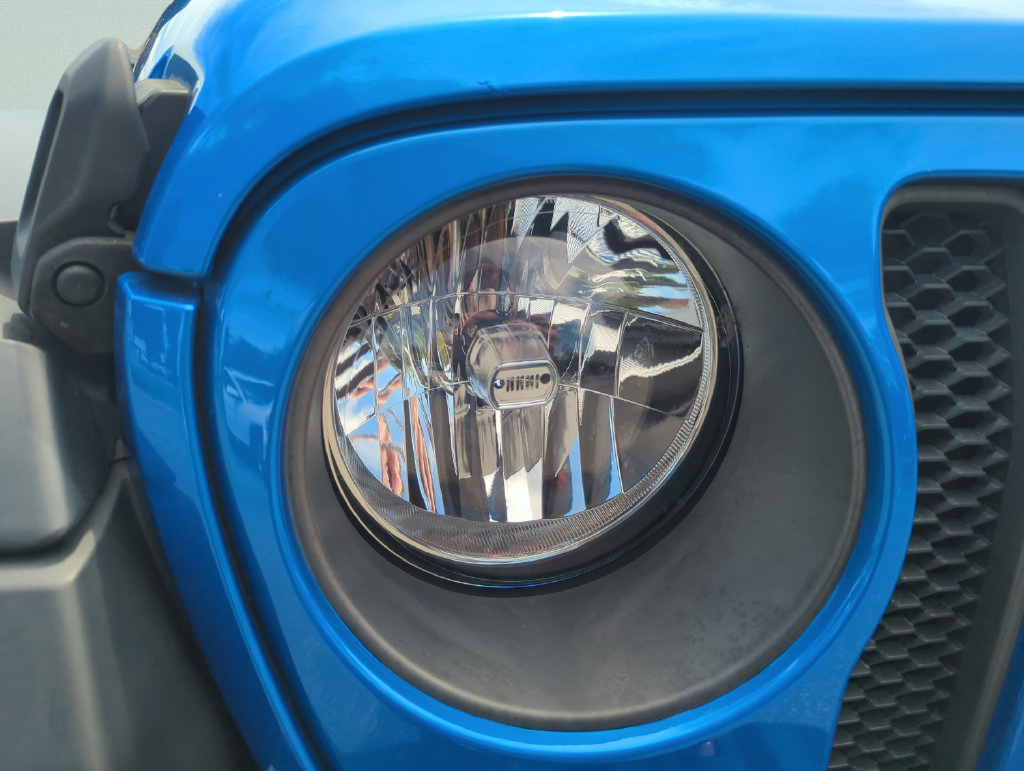 Used 2021 Jeep Wrangler Rubicon AWD/4WD image 17
