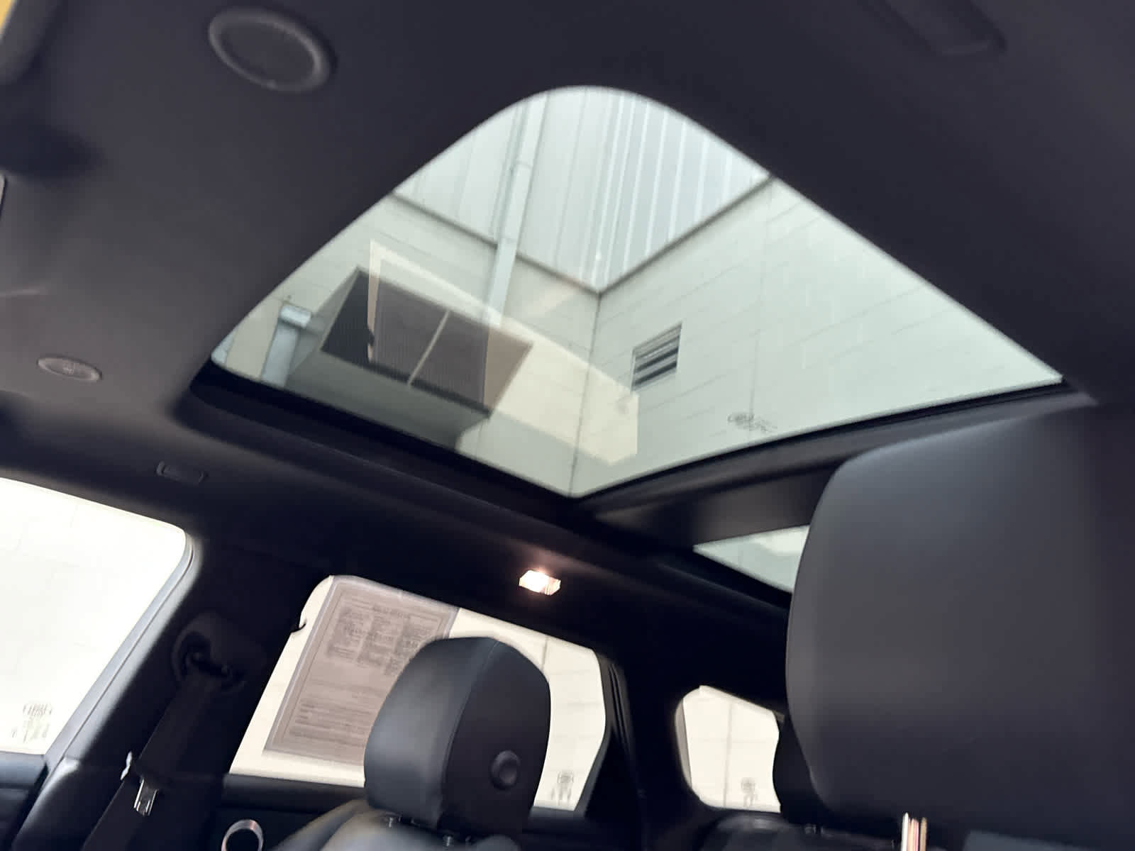 Certified 2023 Land Rover Range Rover Evoque R-Dynamic SE image 13