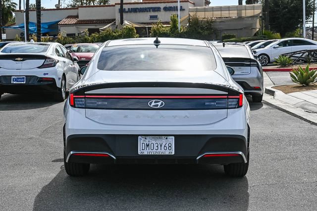 Certified 2025 Hyundai Sonata SE image 6