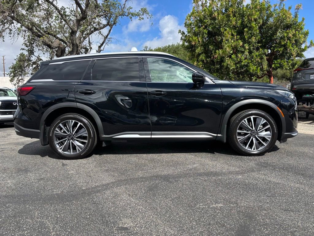 Certified 2026 INFINITI QX60 Luxe w/ Cargo Package image 2