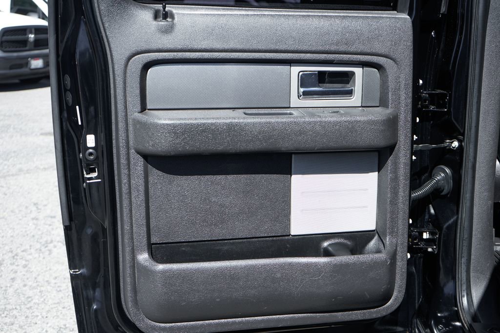 Used 2011 Ford F150 Raptor w/ Raptor Luxury Pkg image 30