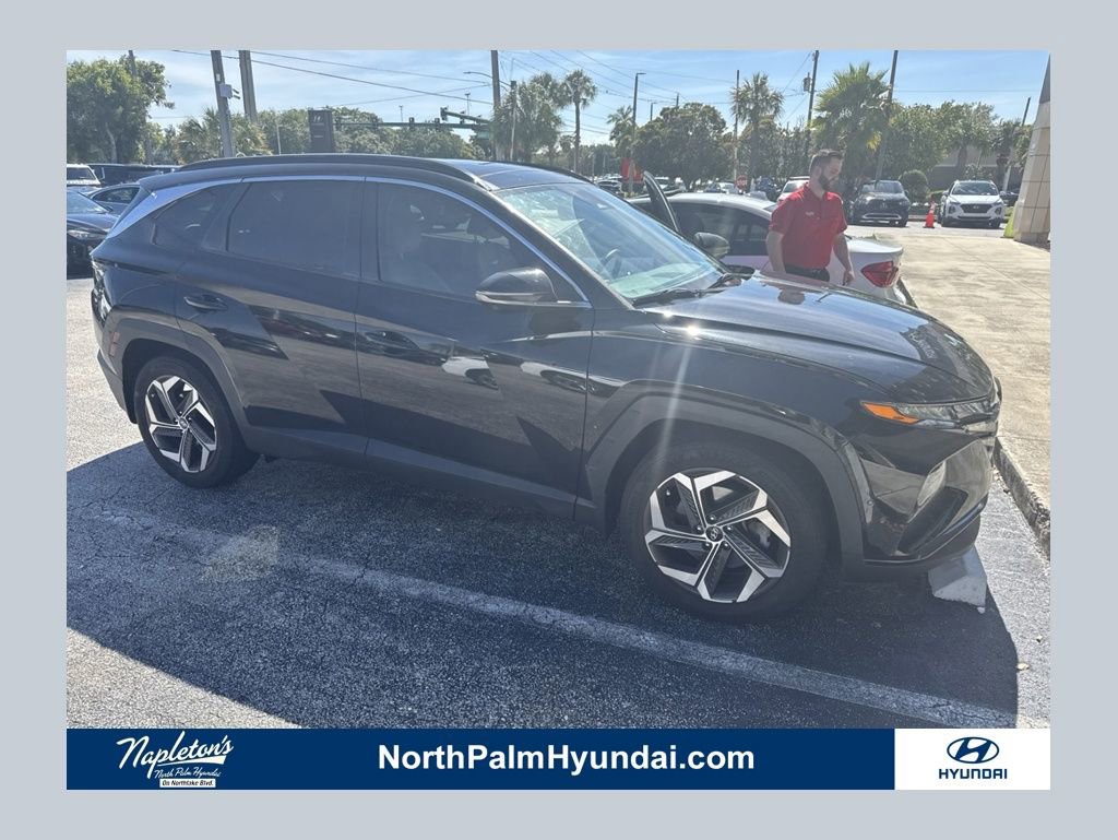 Certified 2022 Hyundai Tucson Limited FWD image 1