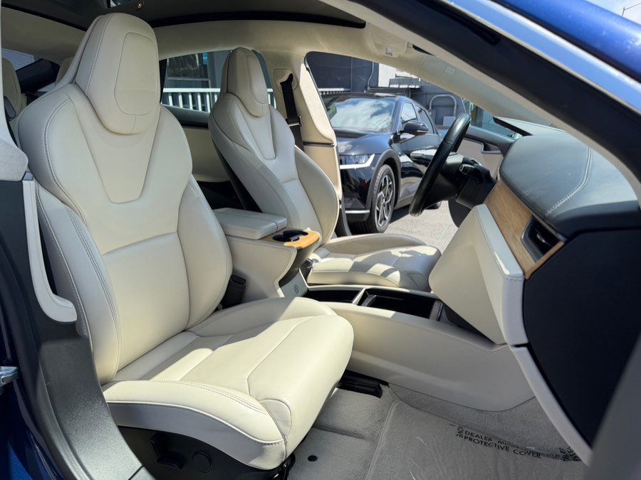 Used 2018 Tesla Model S 75D AWD/4WD image 30