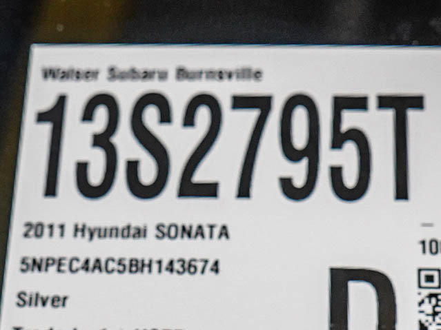 Used 2011 Hyundai Sonata SE w/ Navigation & Sunroof Pkg 4 FWD image 27