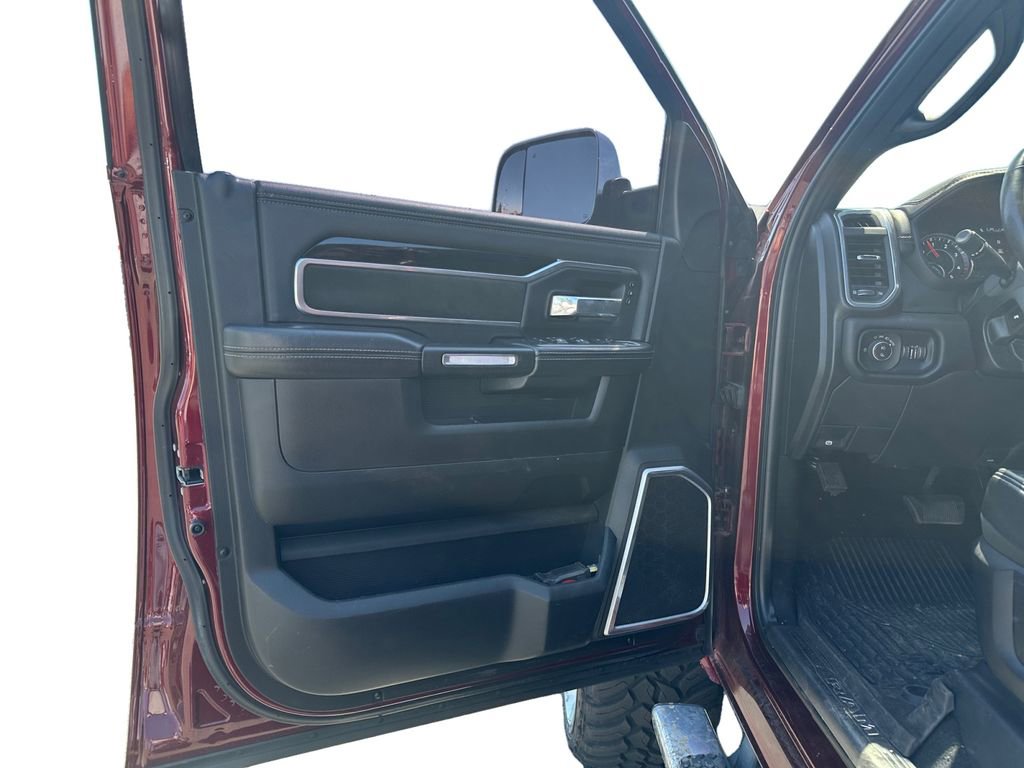 Used 2019 RAM 2500 Laramie AWD/4WD image 22