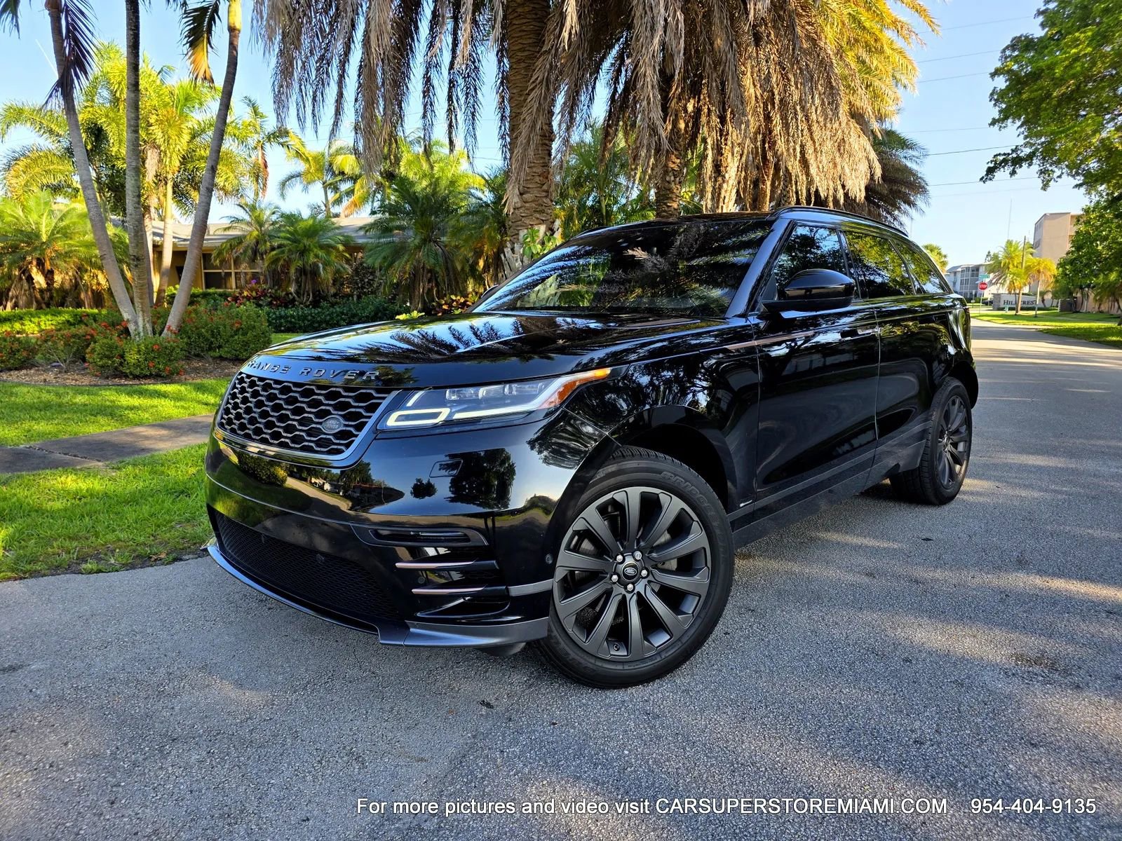 Used 2018 Land Rover Range Rover Velar R-Dynamic SE AWD/4WD image 5