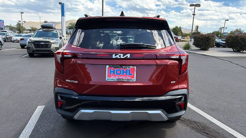 Used 2024 Kia Seltos S AWD/4WD image 4