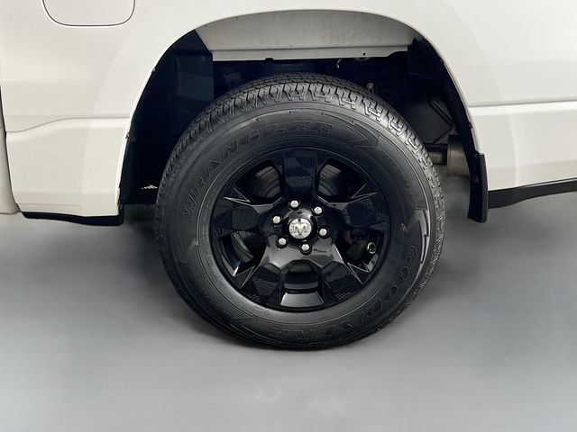 Used 2024 RAM 1500 Big Horn AWD/4WD image 35