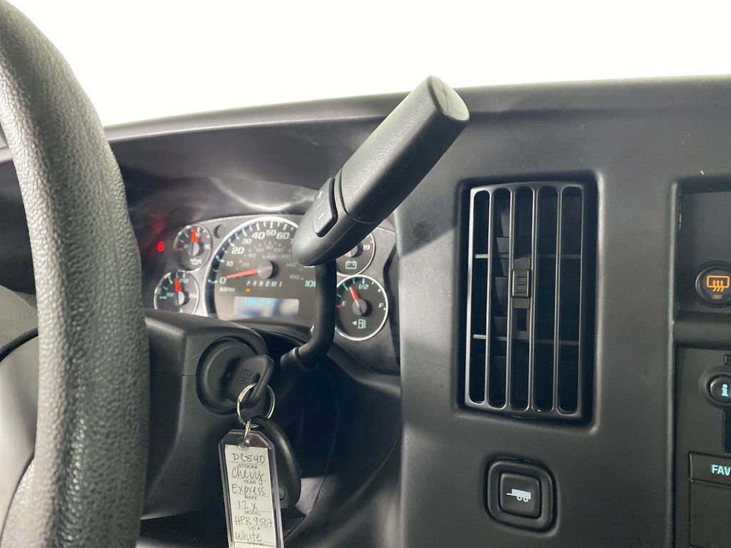 Used 2016 Chevrolet Express 3500 LT w/ LT Preferred Equipment Group image 17