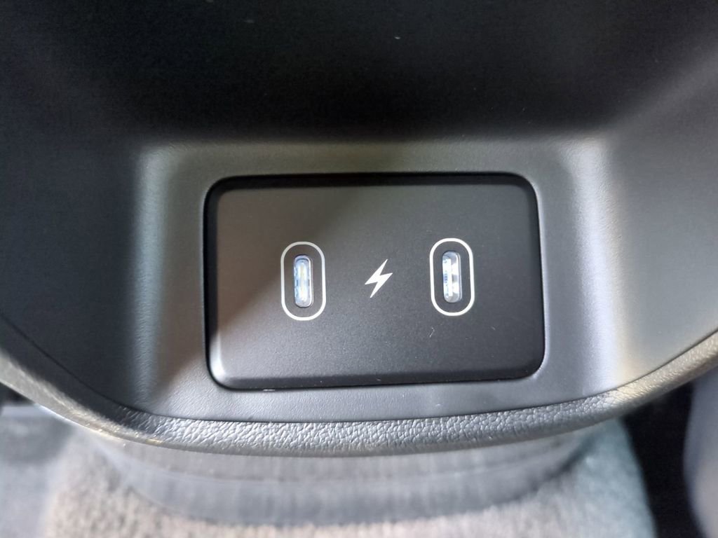 New 2026 Hyundai Elantra SEL Sport image 15