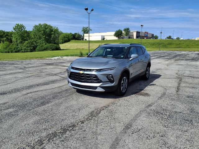 Used 2024 Chevrolet Blazer LT w/ Convenience Package FWD image 15