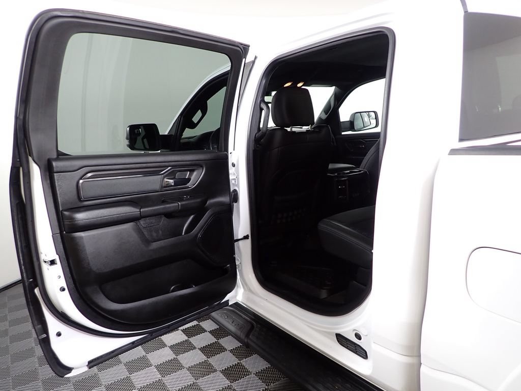 Used 2023 RAM 1500 Big Horn AWD/4WD image 29