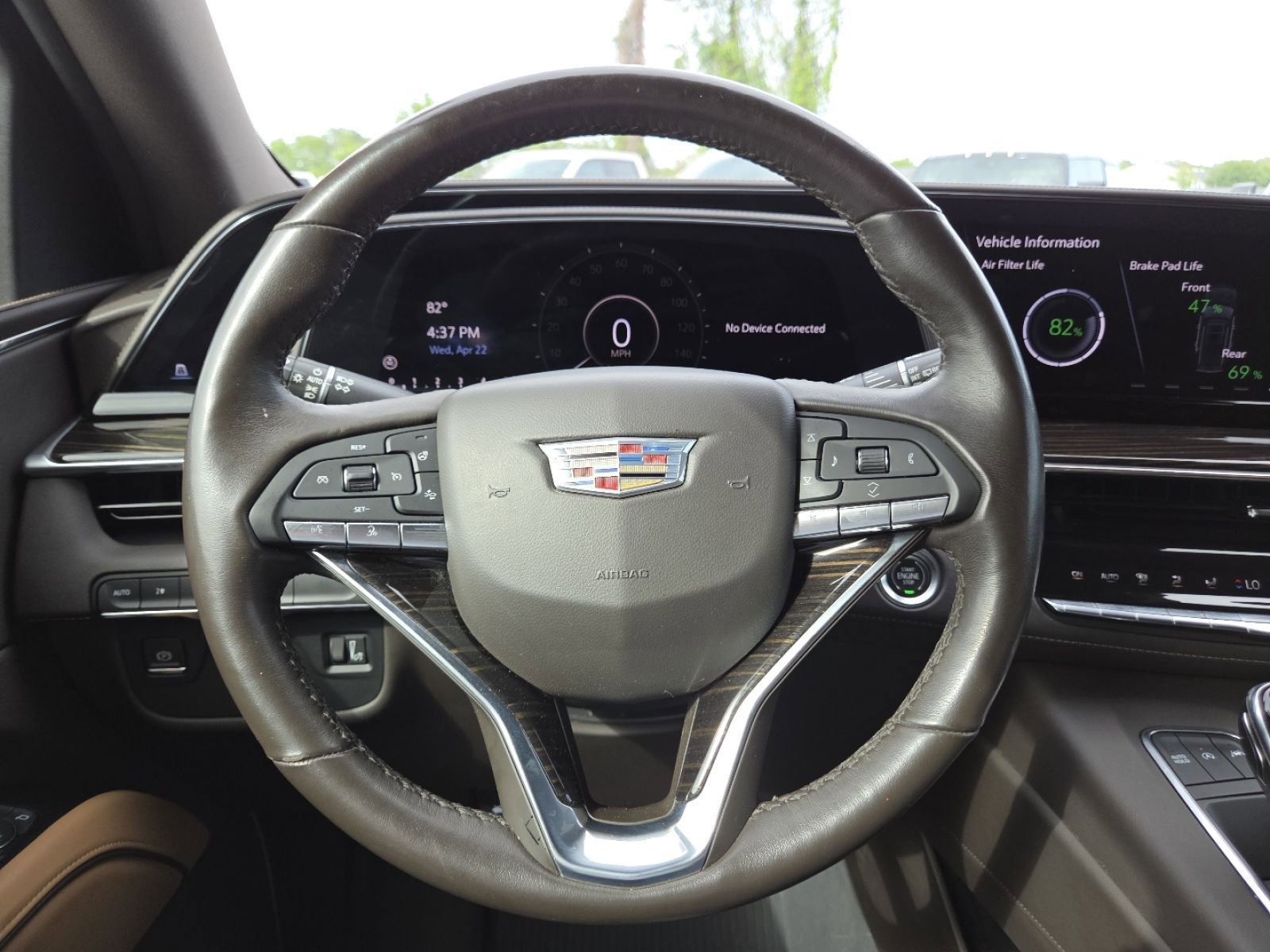 Used 2021 Cadillac Escalade Premium Luxury AWD/4WD image 31