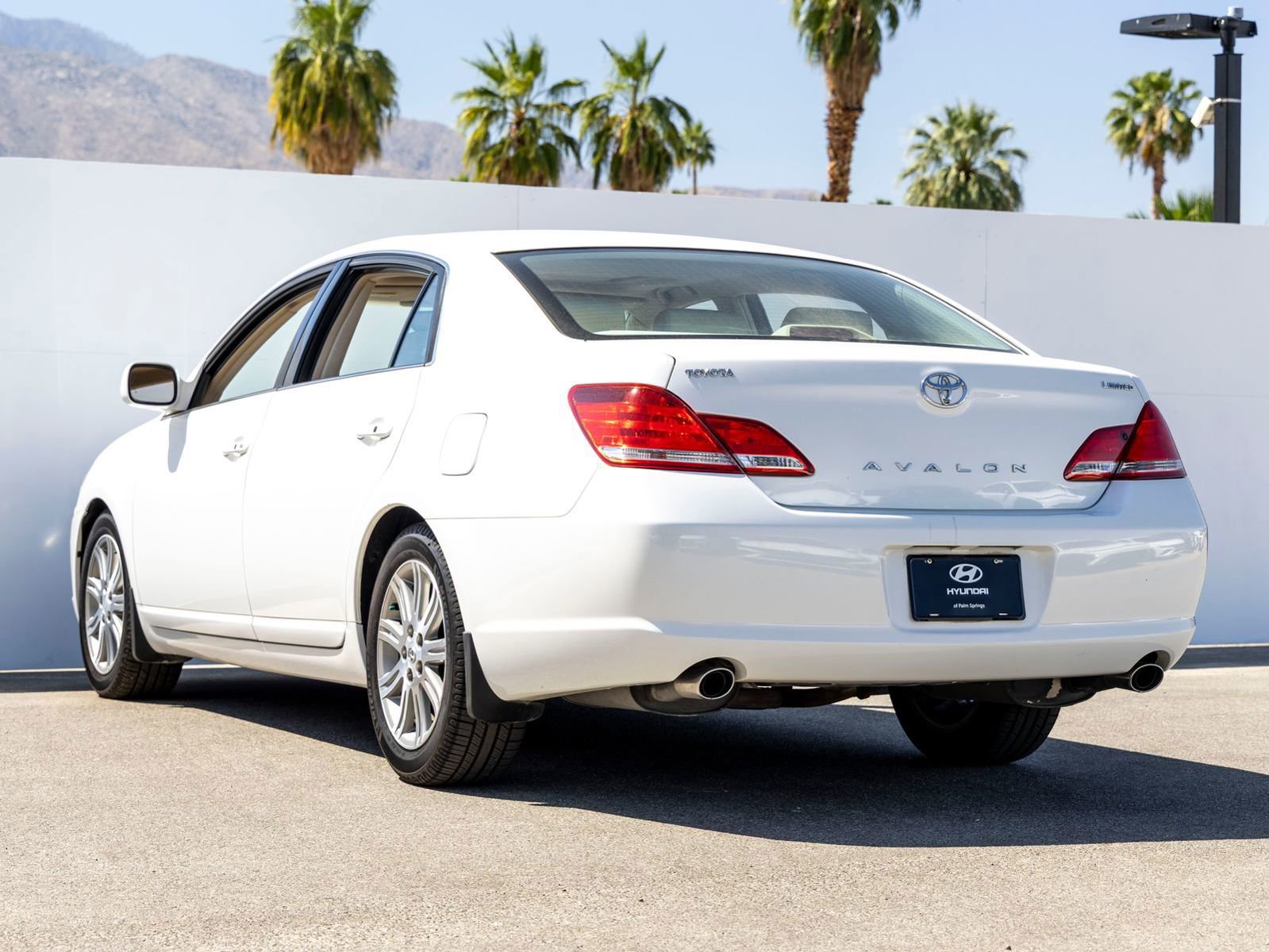 Used 2006 Toyota Avalon image 7