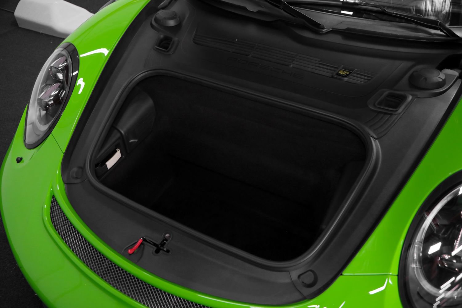 Used 2019 Porsche 911 GT3 RS RWD image 63