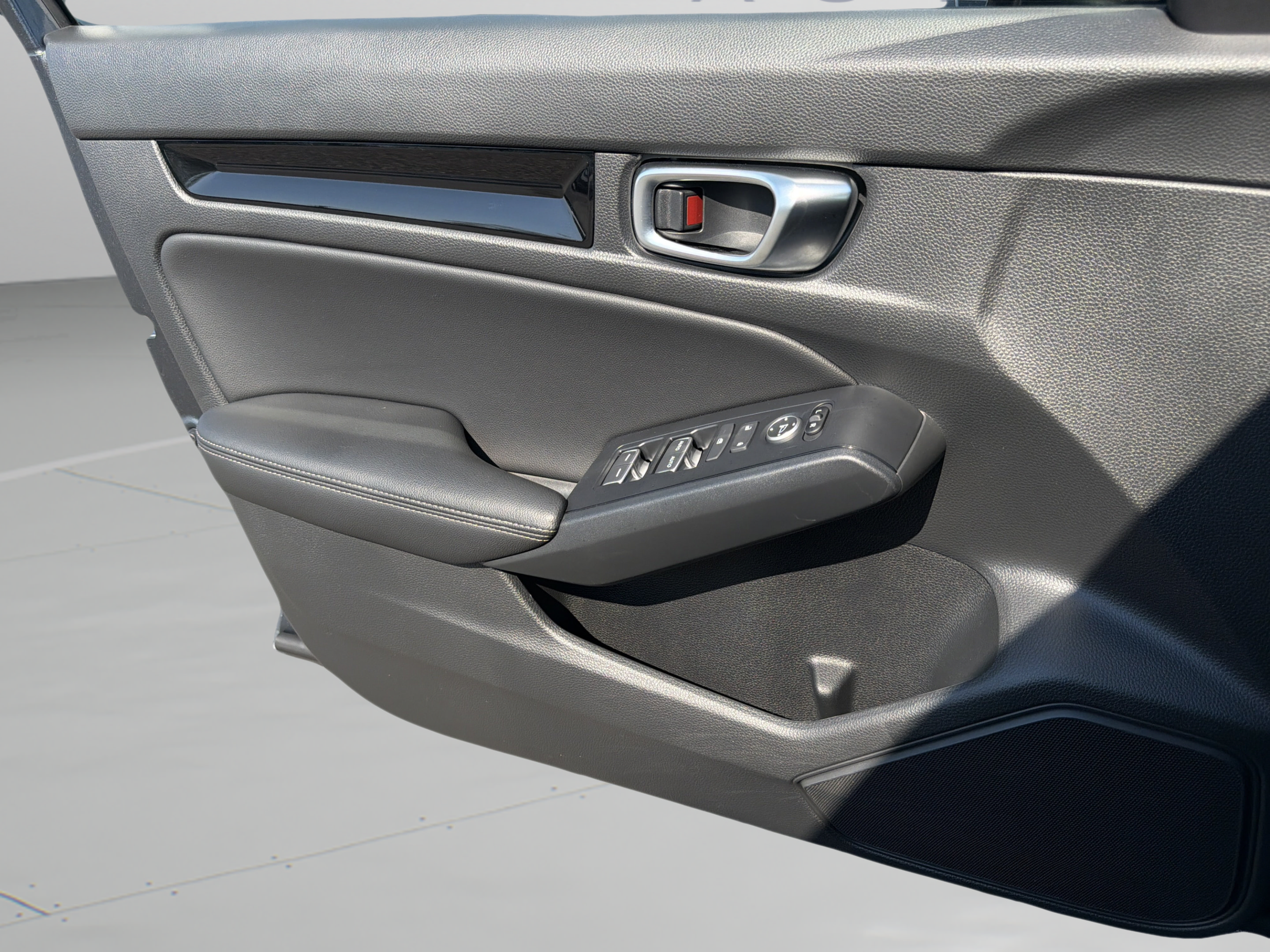 Certified 2024 Honda Civic EX-L image 17