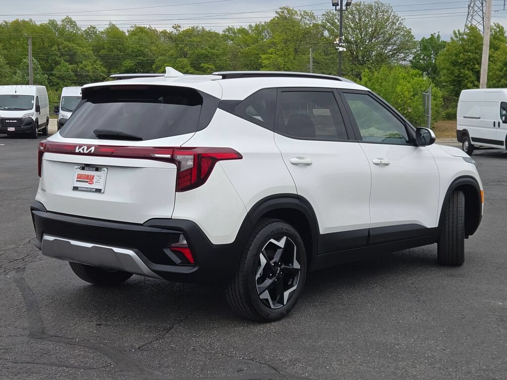 Used 2025 Kia Seltos S FWD image 13