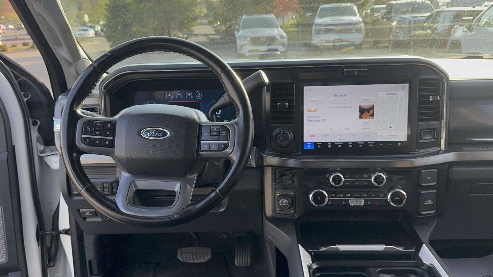 Used 2025 Ford F250 Lariat w/ Lariat Ultimate Package AWD/4WD image 15