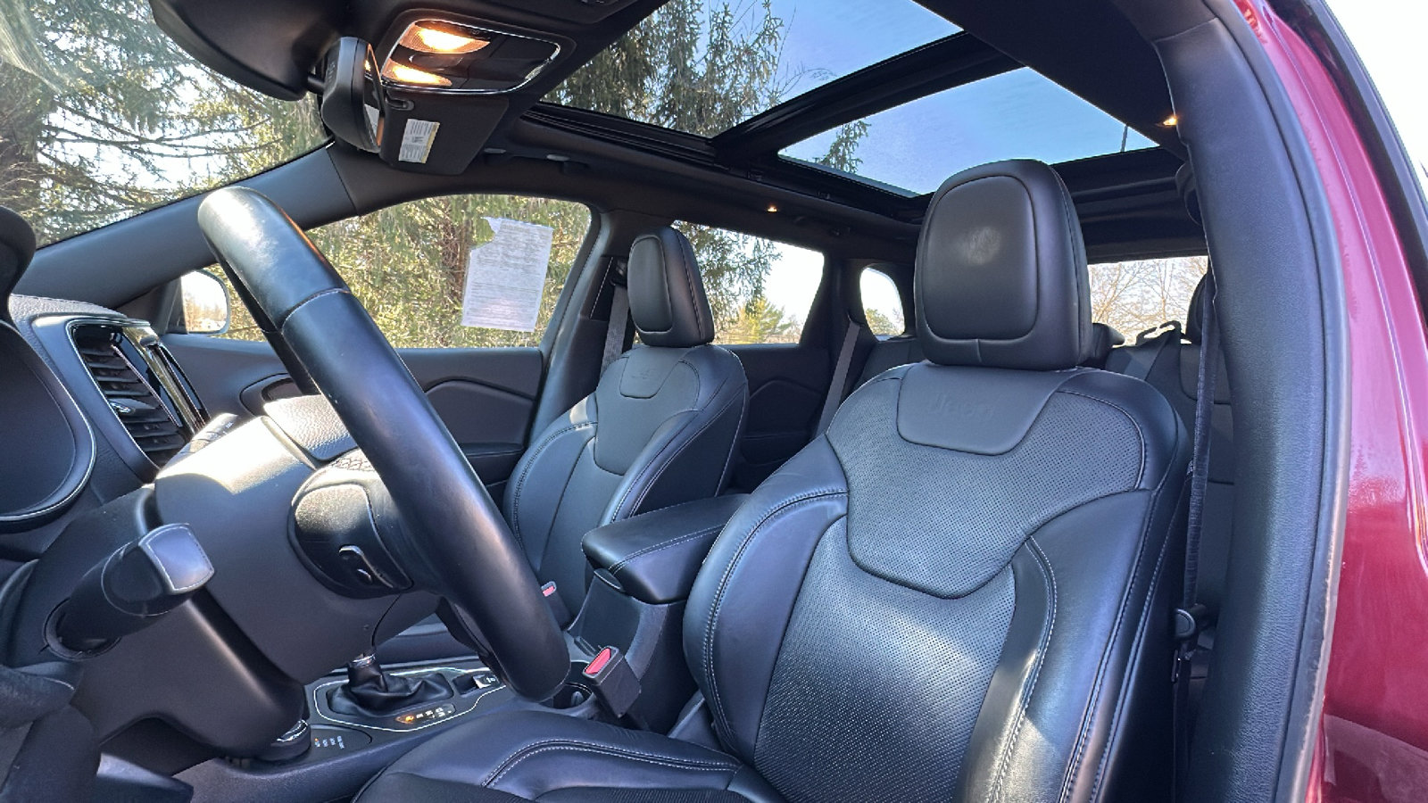 Used 2021 Jeep Cherokee High Altitude image 14