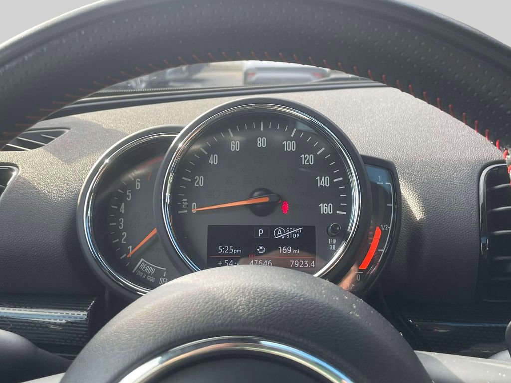 Used 2019 MINI Cooper Clubman S w/ Premium Package image 23