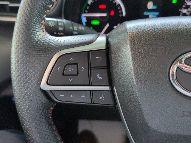 Certified 2022 Toyota Sienna XSE image 29