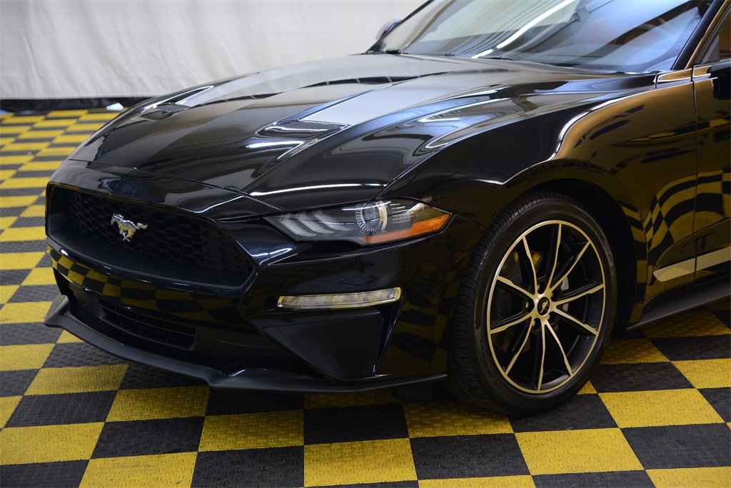 Used 2022 Ford Mustang Premium w/ Equipment Group 201A image 5