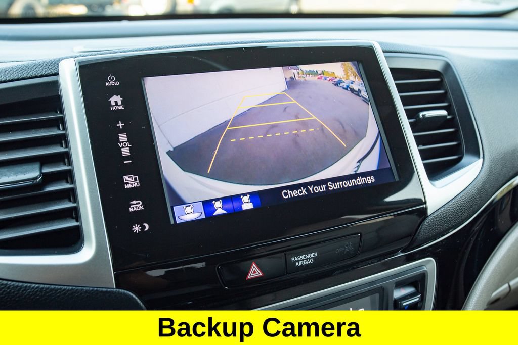 Certified 2017 Honda Pilot Touring image 15