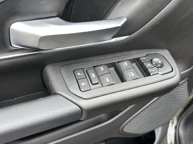 New 2027 RAM 1500 4x4 Crew Cab image 14