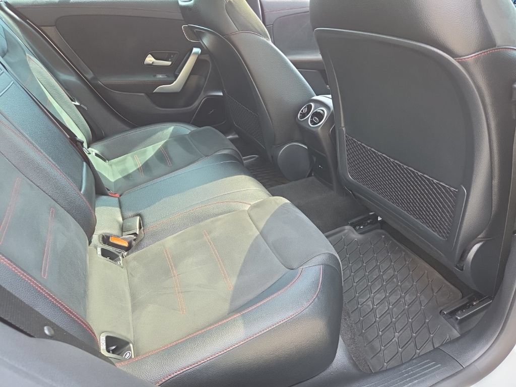 Used 2021 Mercedes-Benz CLA 250 4MATIC image 11