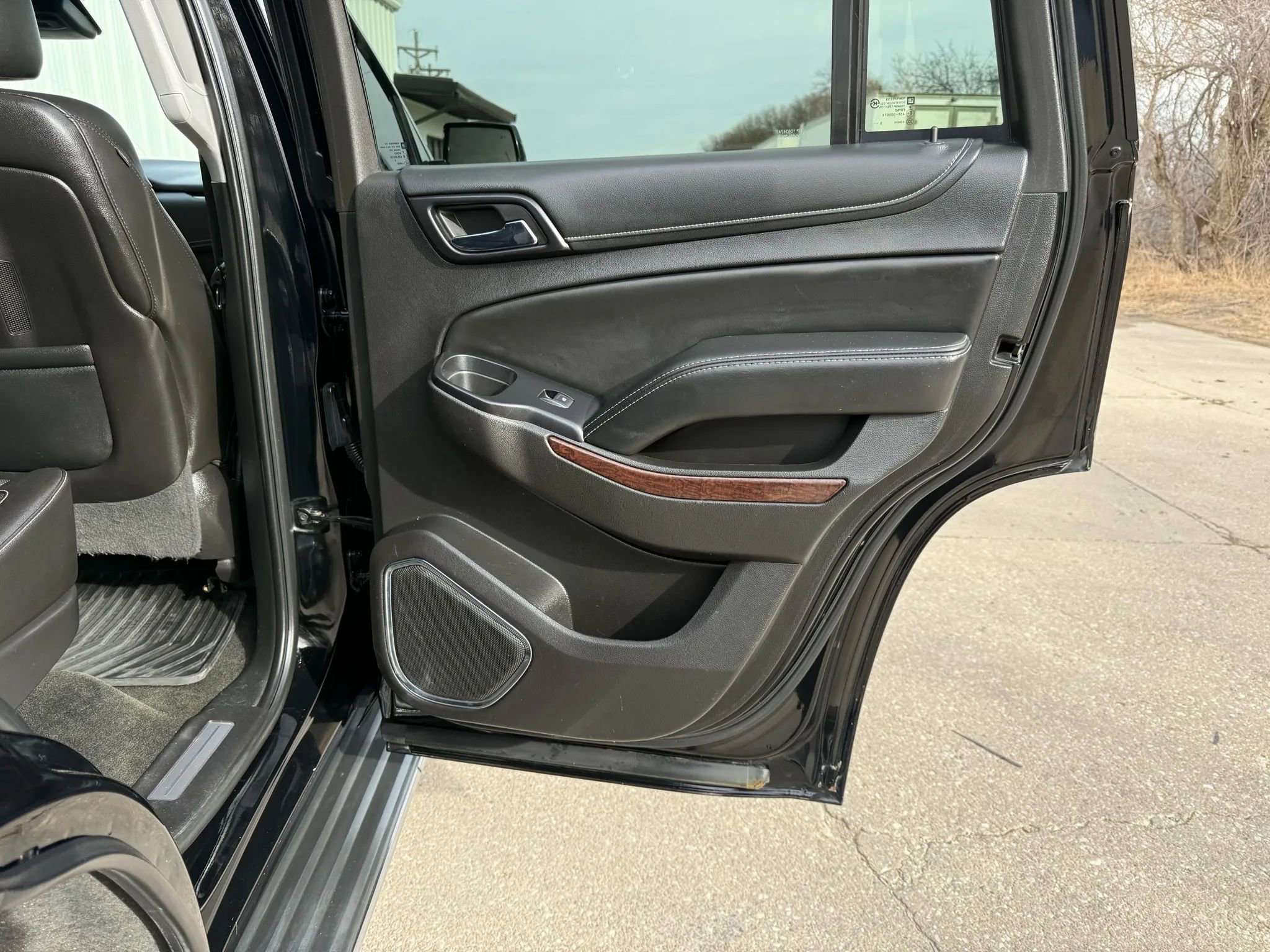 Used 2016 GMC Yukon SLT w/ Open Road Package image 10