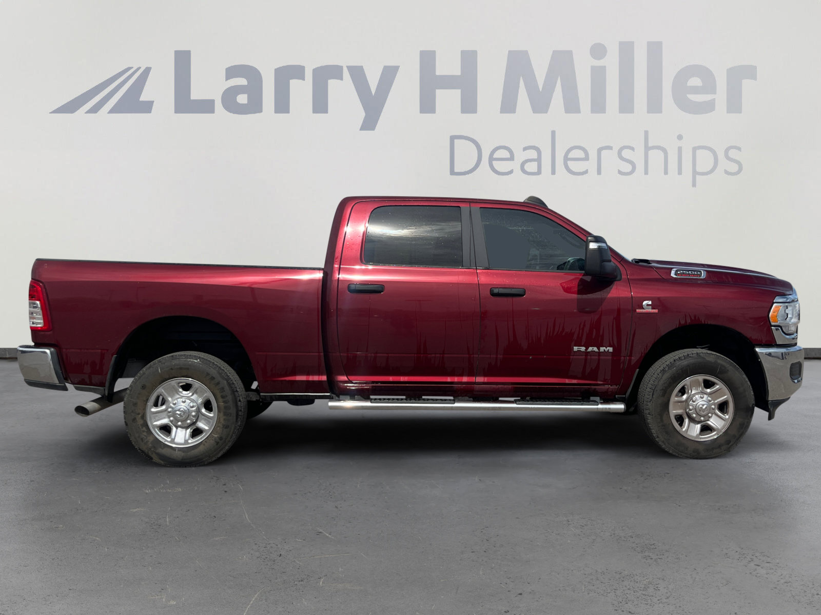 Used 2024 RAM 2500 Big Horn w/ Cold Weather Group AWD/4WD image 6