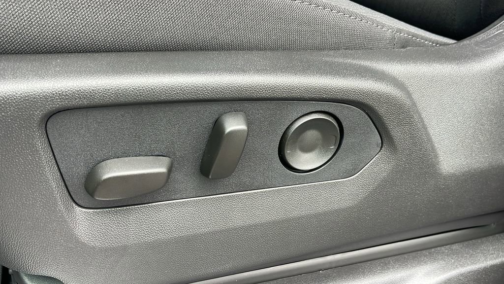 New 2026 GMC Sierra 1500 Elevation image 11