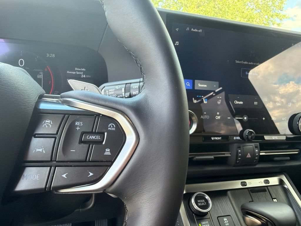 Certified 2026 Lexus GX 550 AWD/4WD image 41