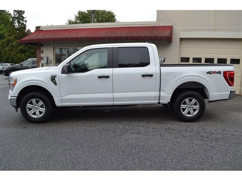 Used 2022 Ford F150 XLT AWD/4WD image 2
