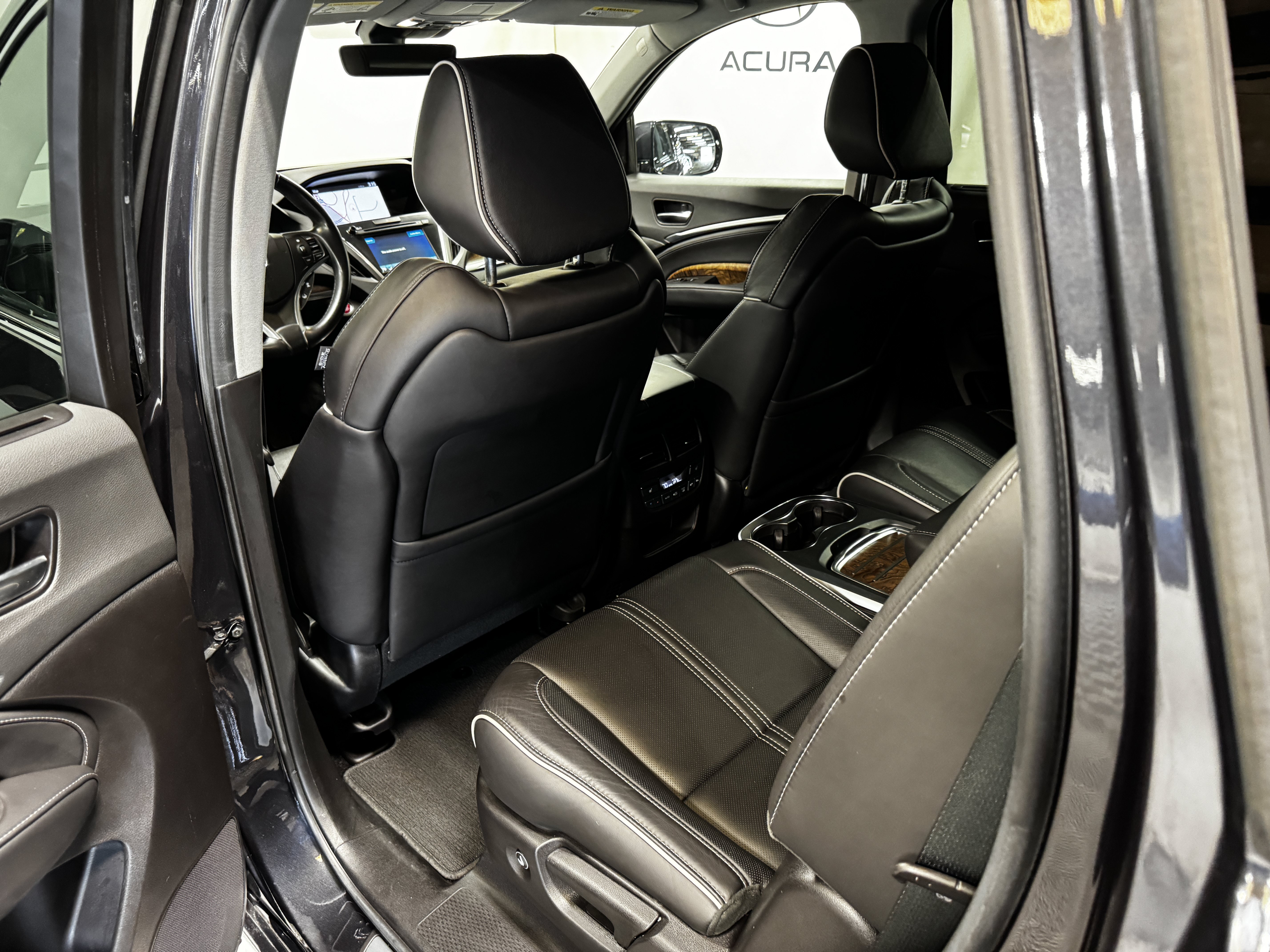 Used 2020 Acura MDX w/ Advance Package AWD/4WD image 11