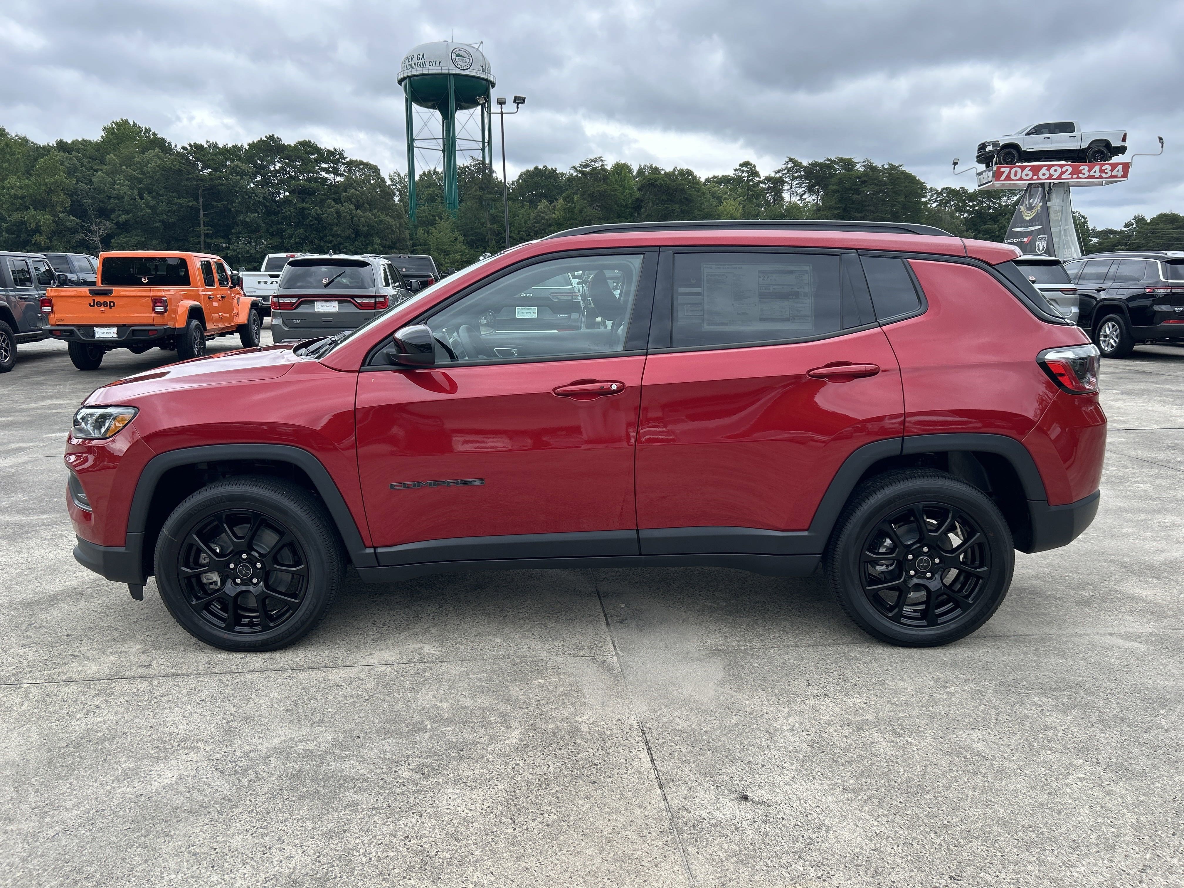 New 2025 Jeep Compass Latitude w/ Altitude Special Edition image 4