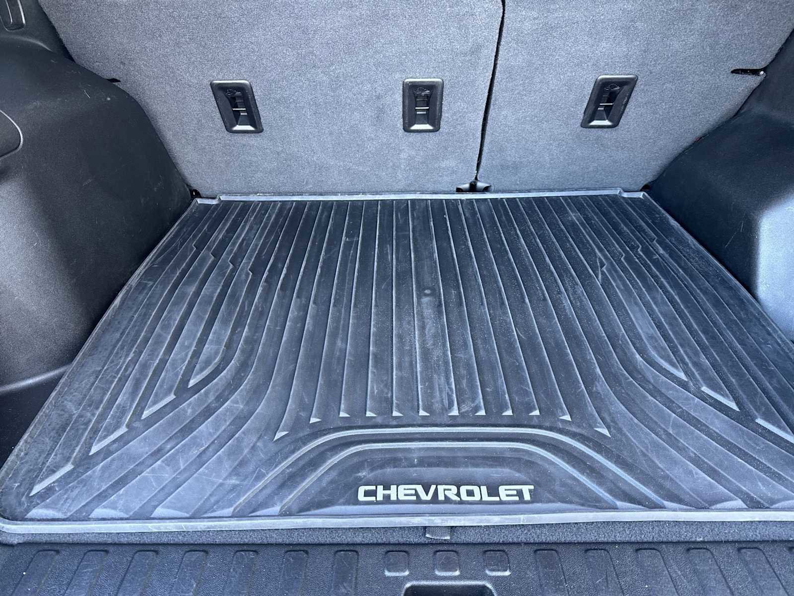 Used 2020 Chevrolet Equinox Premier image 33