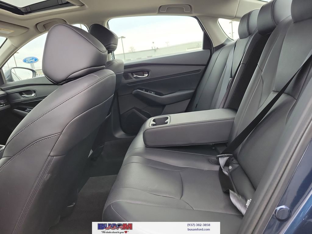 Used 2024 Honda Accord Touring image 9