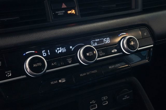 Used 2025 Honda Pilot EX-L image 27