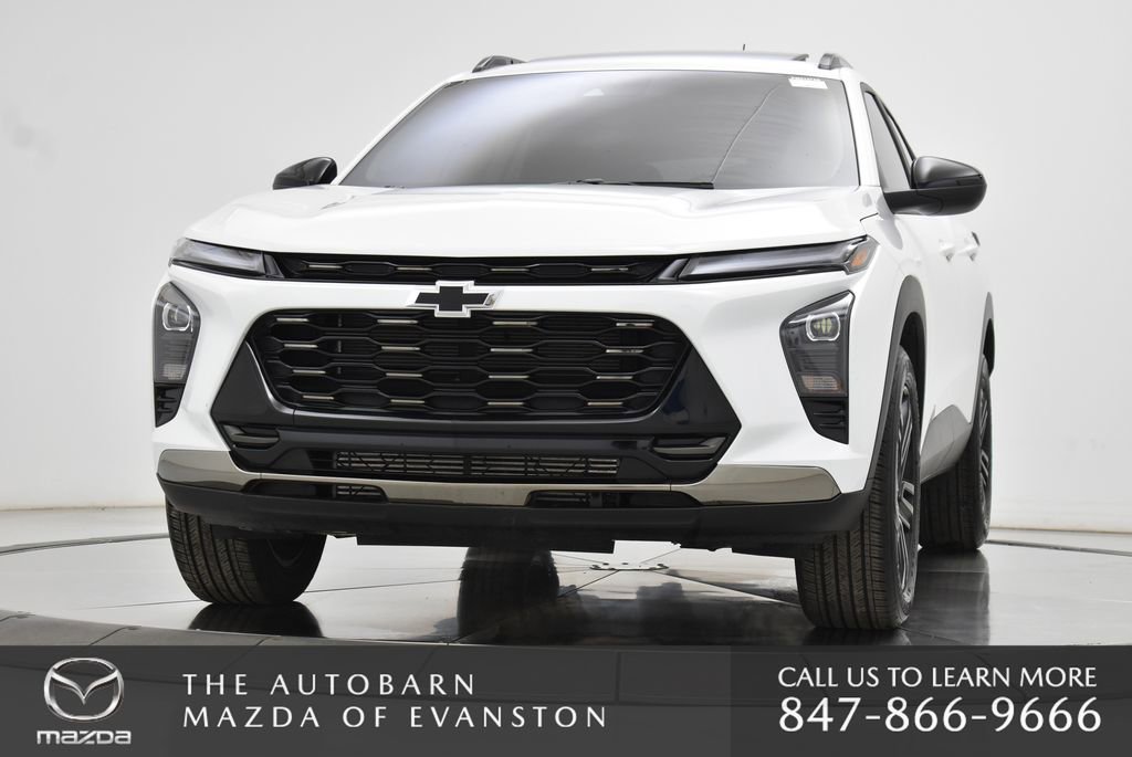 Used 2025 Chevrolet Trax ACTIV w/ Sunroof Package image 15