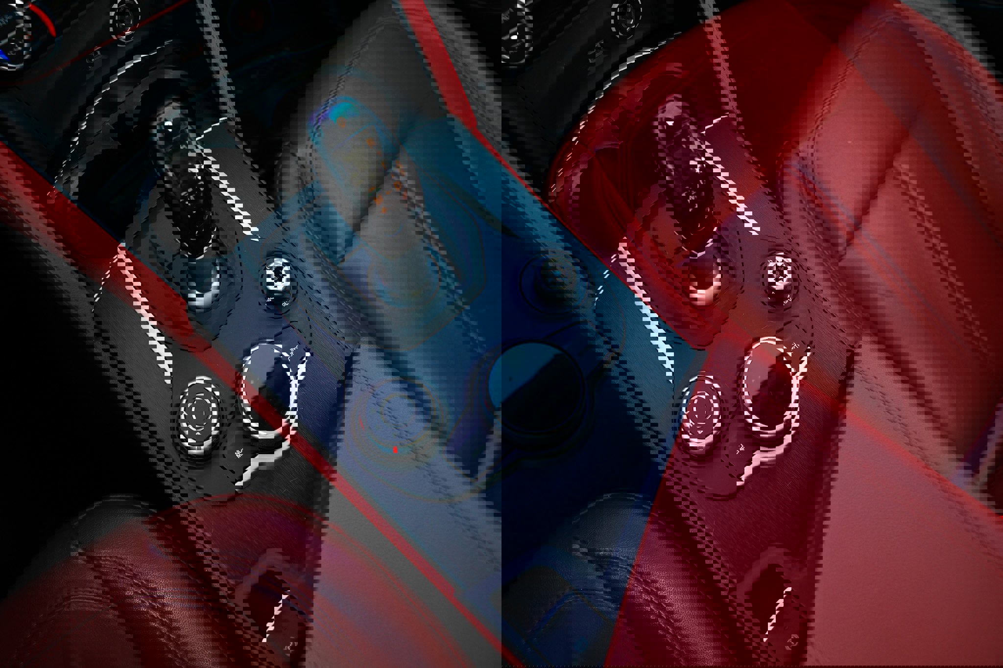 Used 2018 Alfa Romeo Stelvio image 43