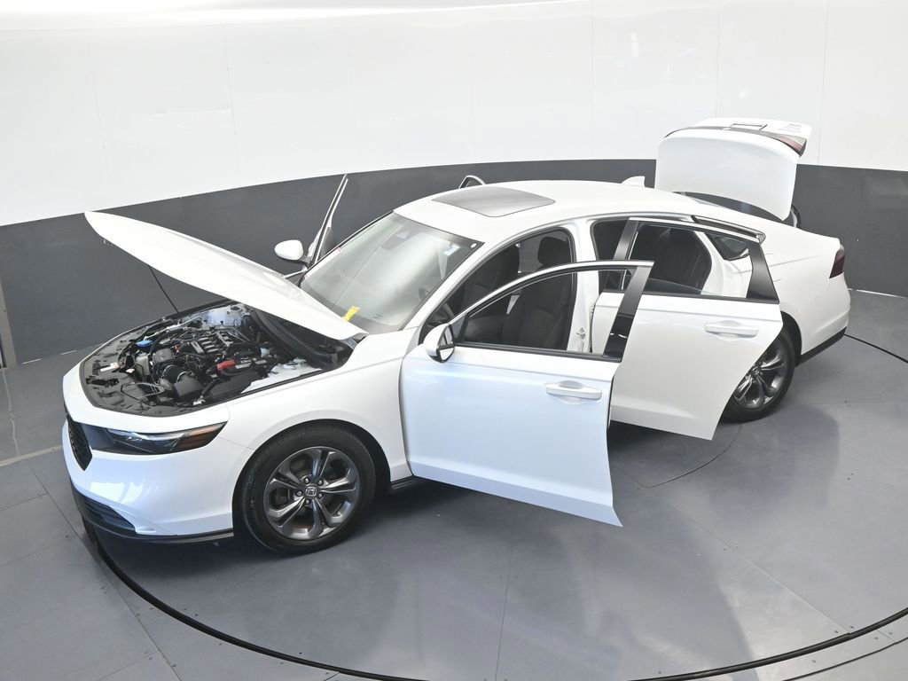 Used 2023 Honda Accord EX image 65