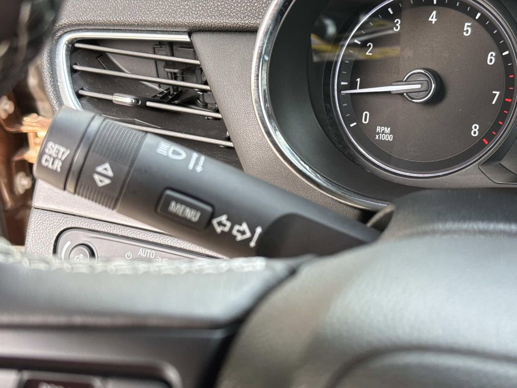 Used 2017 Buick Encore Preferred image 40